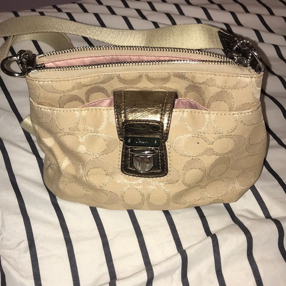 Coach  handbag